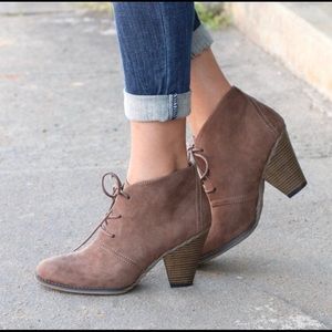 MIA Women’s Shawna Lace-Up Ankle Booties